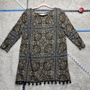 J Jill Blouse Women's Medium Brown Short Sleeve Crew Neck Paisley with Tassel